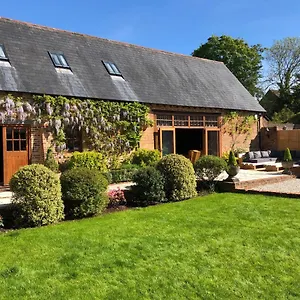 Grade 2 Listed Barn On The Edge Of And The New Forest , Bournemouth United Kingdom